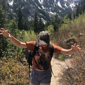 Meet your Posher, Juliana